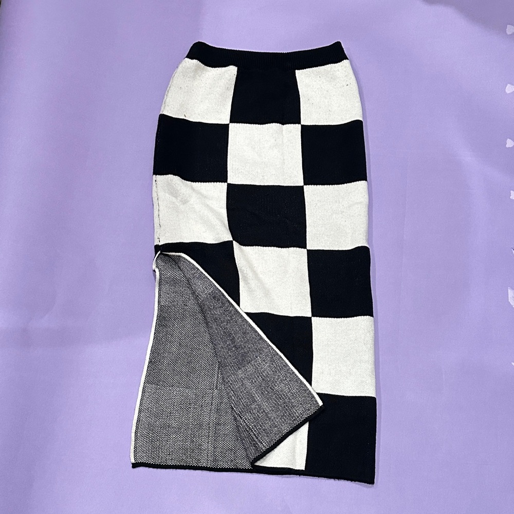 Dressed in LaLa Black and White Checkered Women's knit Skirt